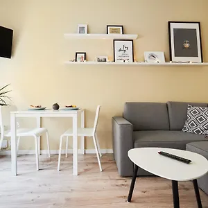 Ropemaker Street Apartment